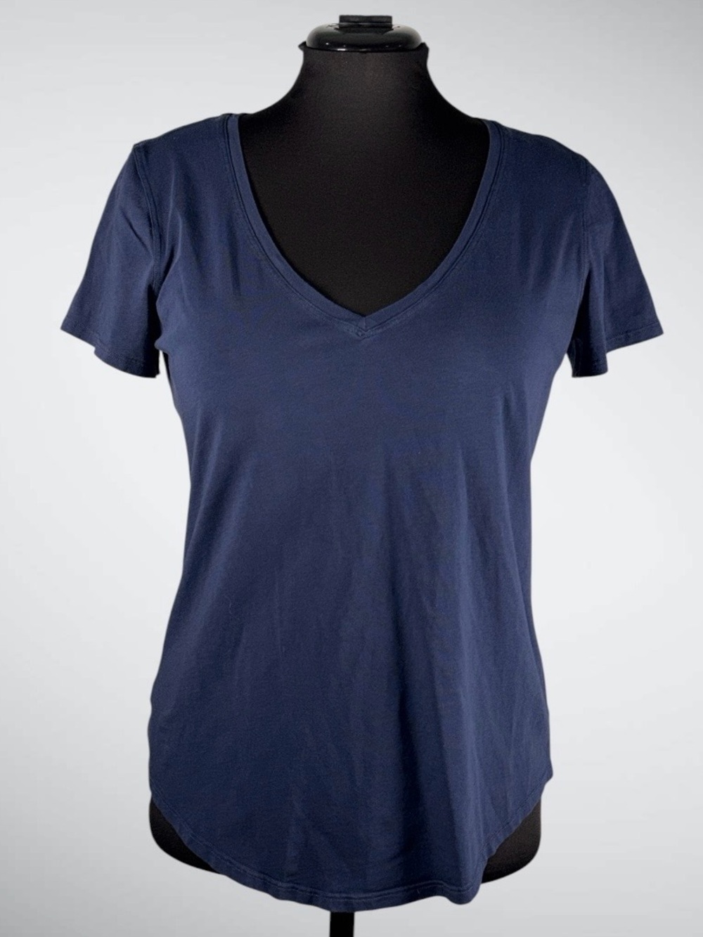 Women’s Navy Lululemon Love Tee V Neck Size 6